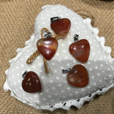 Pendentif Cœur en Cornaline 2 cm avec Chaîne en Acier Inoxydable